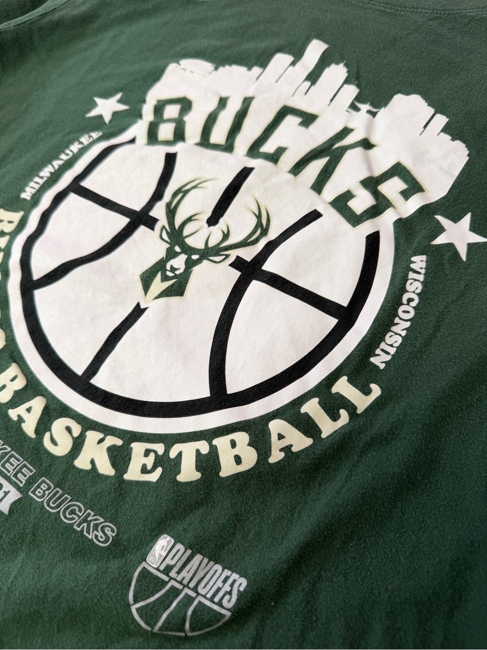 Nike Milwaukee Bucks 2021 Playoffs Tee Green‎ NBA Basketball Shirt L
